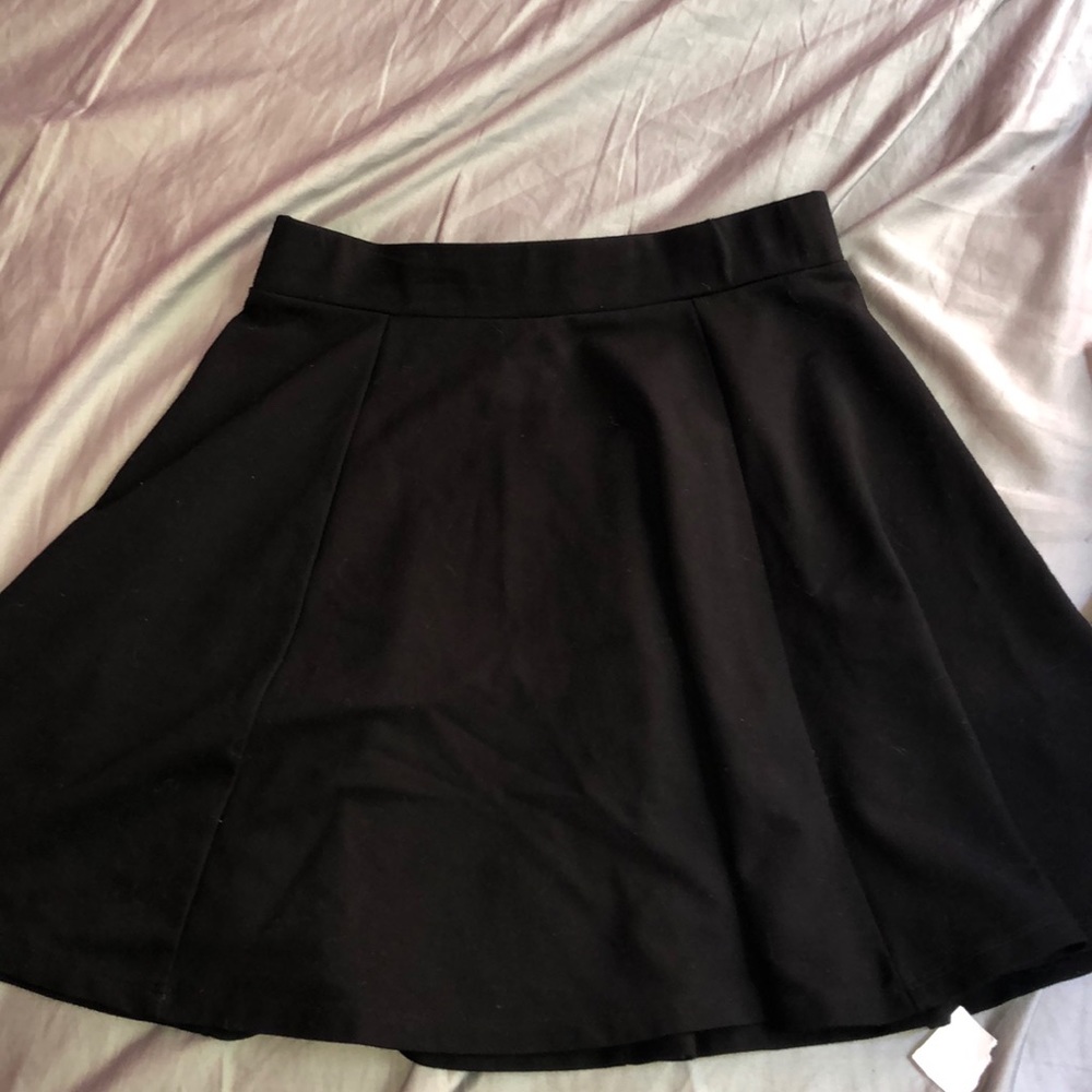 black skirt